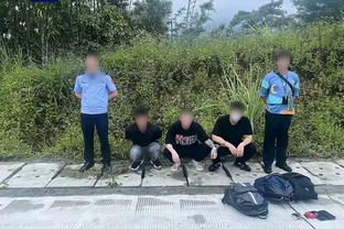 阿森纳VS利物浦全场数据：射门数18比12，前者4次错失绝佳机会